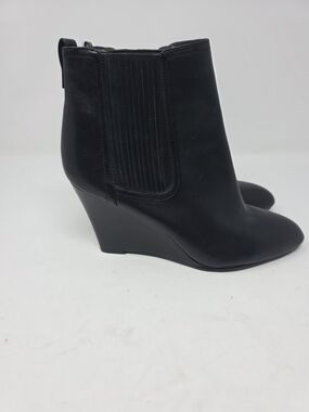 Sam Edelman Black Leather Wedge Ankle Boots Womens 9.5 Chelsea Booties